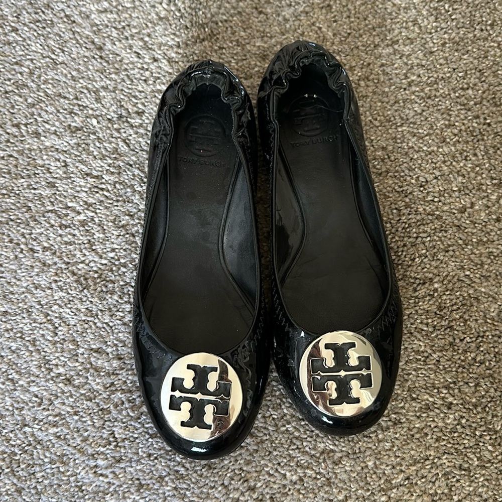Tory Burch Minnie Flats - Black with Silver Double T